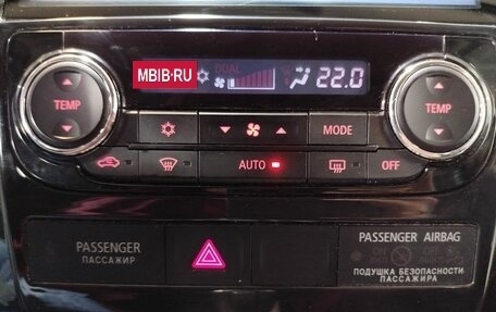 Mitsubishi Pajero Sport III рестайлинг, 2018 год, 3 100 000 рублей, 14 фотография