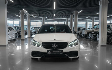 Mercedes-Benz E-Класс, 2013 год, 2 180 000 рублей, 3 фотография