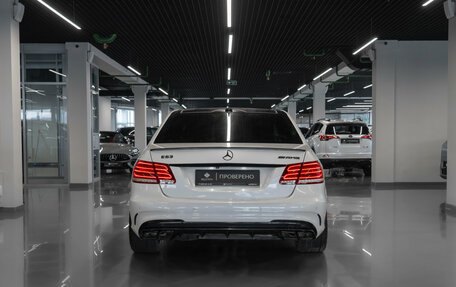 Mercedes-Benz E-Класс, 2013 год, 2 180 000 рублей, 6 фотография