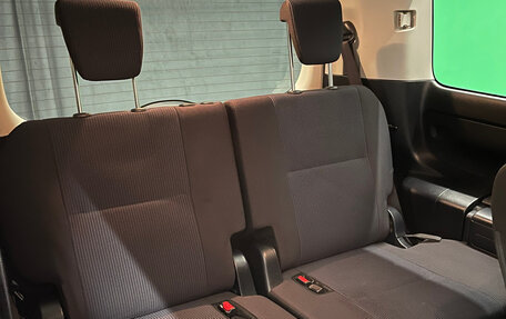 Toyota Noah III, 2019 год, 2 390 000 рублей, 11 фотография