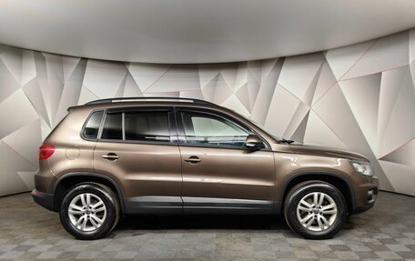 Volkswagen Tiguan I, 2015 год, 1 593 000 рублей, 6 фотография