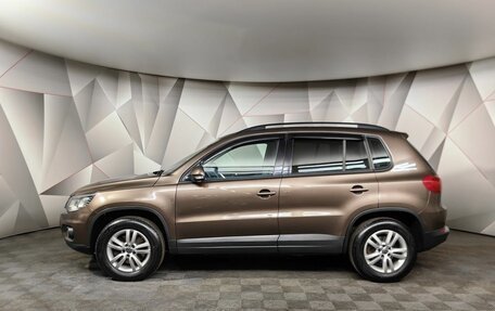 Volkswagen Tiguan I, 2015 год, 1 593 000 рублей, 5 фотография