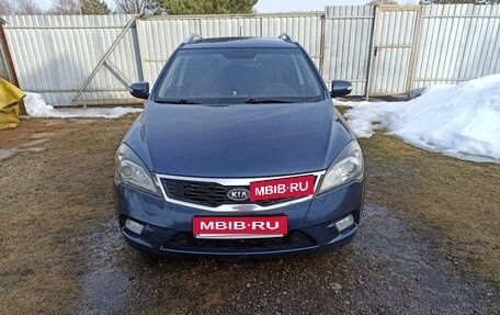 KIA cee'd I рестайлинг, 2010 год, 780 000 рублей, 1 фотография