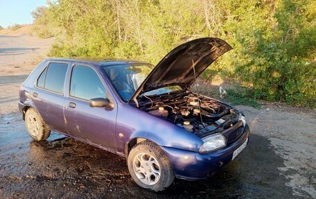Ford Fiesta, 1999 год, 110 000 рублей, 32 фотография