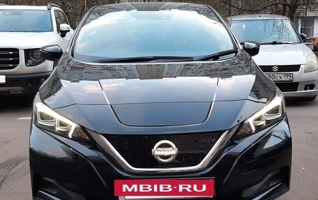 Nissan Leaf II, 2017 год, 1 670 000 рублей, 6 фотография