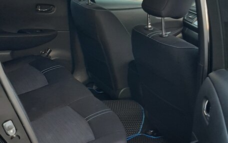 Nissan Leaf II, 2017 год, 1 670 000 рублей, 12 фотография