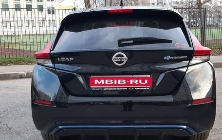 Nissan Leaf II, 2017 год, 1 670 000 рублей, 5 фотография