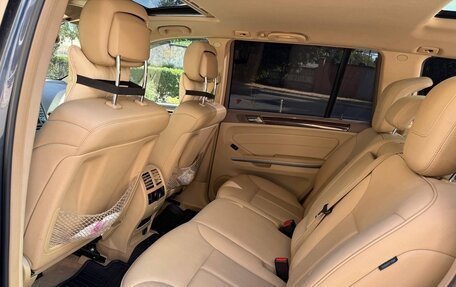 Mercedes-Benz GL-Класс, 2011 год, 2 400 000 рублей, 9 фотография