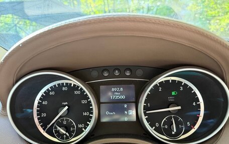 Mercedes-Benz GL-Класс, 2011 год, 2 400 000 рублей, 10 фотография