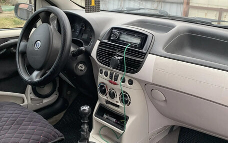 Fiat Punto III Punto Evo рестайлинг, 2003 год, 160 000 рублей, 6 фотография