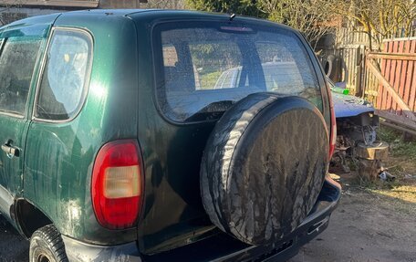 Chevrolet Niva I рестайлинг, 2003 год, 270 000 рублей, 3 фотография