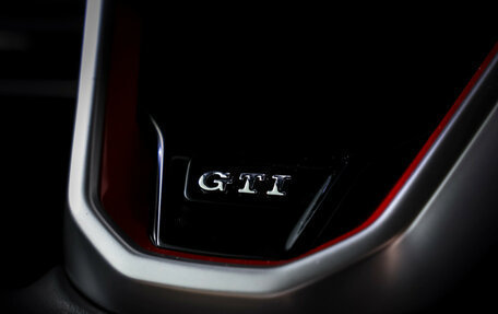 Volkswagen Golf GTI, 2021 год, 3 785 000 рублей, 19 фотография