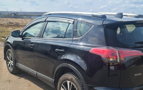 Toyota RAV4, 2019 год, 2 700 000 рублей, 4 фотография