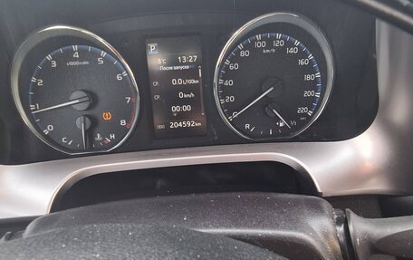 Toyota RAV4, 2019 год, 2 700 000 рублей, 14 фотография