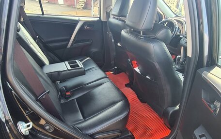 Toyota RAV4, 2019 год, 2 700 000 рублей, 11 фотография