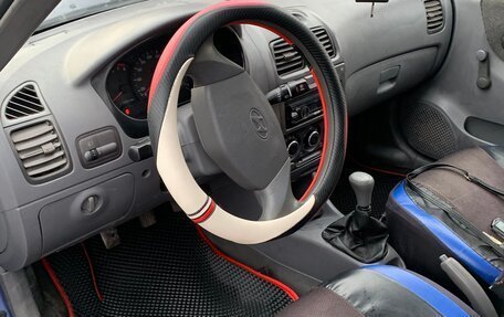 Hyundai Accent II, 2004 год, 230 000 рублей, 3 фотография