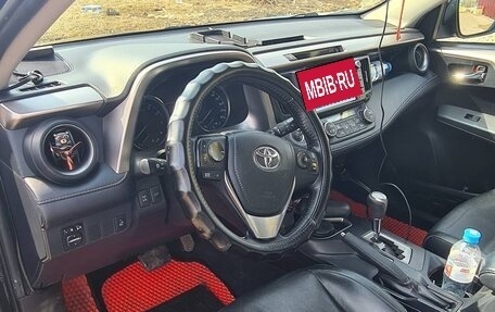 Toyota RAV4, 2019 год, 2 700 000 рублей, 9 фотография
