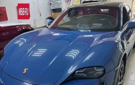 Porsche Taycan I, 2021 год, 14 990 000 рублей, 3 фотография