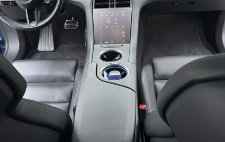 Porsche Taycan I, 2021 год, 14 990 000 рублей, 19 фотография