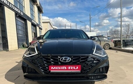 Hyundai Sonata VIII, 2021 год, 2 350 000 рублей, 3 фотография