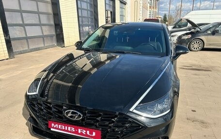 Hyundai Sonata VIII, 2021 год, 2 350 000 рублей, 4 фотография