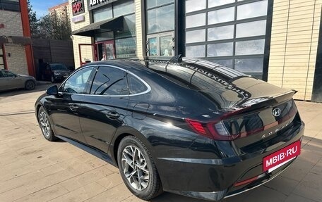 Hyundai Sonata VIII, 2021 год, 2 350 000 рублей, 17 фотография