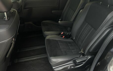 Toyota Esquire I, 2019 год, 2 700 000 рублей, 15 фотография