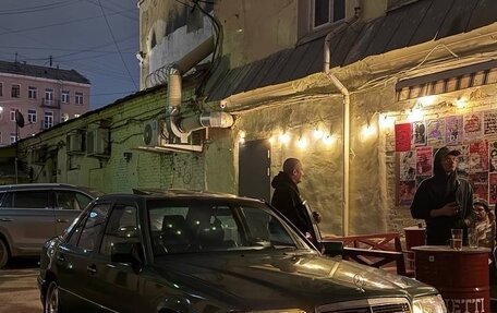 Mercedes-Benz E-Класс, 1994 год, 600 000 рублей, 7 фотография