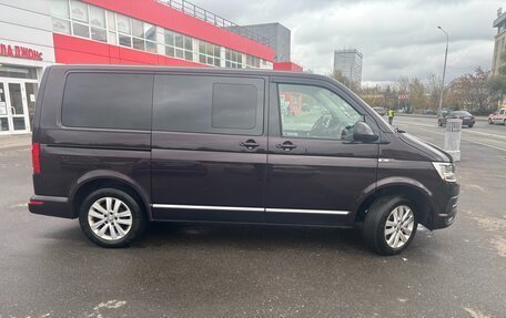 Volkswagen Multivan T6 рестайлинг, 2015 год, 3 500 000 рублей, 3 фотография