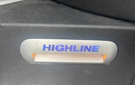 Volkswagen Multivan T6 рестайлинг, 2015 год, 3 500 000 рублей, 16 фотография