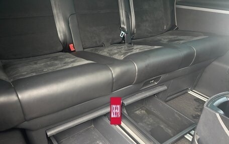 Volkswagen Multivan T6 рестайлинг, 2015 год, 3 500 000 рублей, 11 фотография