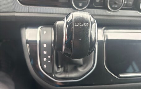 Volkswagen Multivan T6 рестайлинг, 2015 год, 3 500 000 рублей, 19 фотография