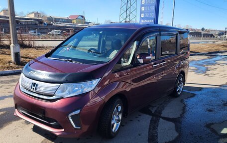 Honda Stepwgn IV, 2015 год, 1 550 000 рублей, 3 фотография