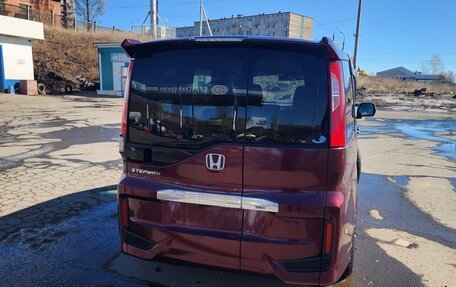 Honda Stepwgn IV, 2015 год, 1 550 000 рублей, 5 фотография