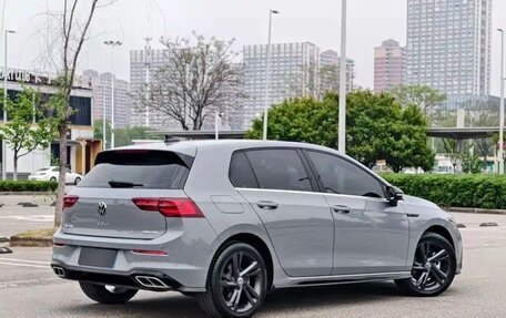 Volkswagen Golf VIII, 2022 год, 2 032 000 рублей, 6 фотография