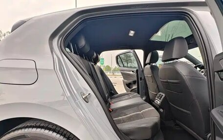 Volkswagen Golf VIII, 2022 год, 2 032 000 рублей, 17 фотография