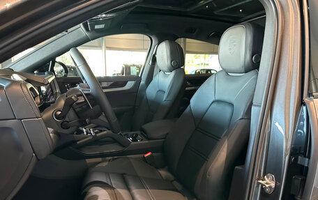 Porsche Cayenne III, 2026 год, 20 833 000 рублей, 16 фотография