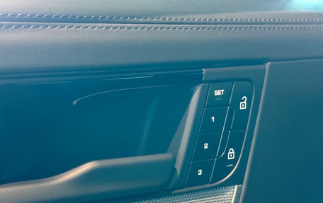 Porsche Cayenne III, 2026 год, 20 833 000 рублей, 34 фотография