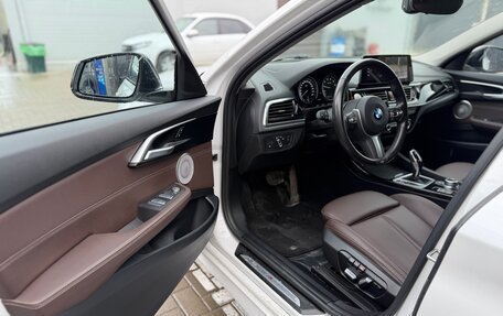 BMW 1 серия, 2021 год, 1 900 000 рублей, 7 фотография