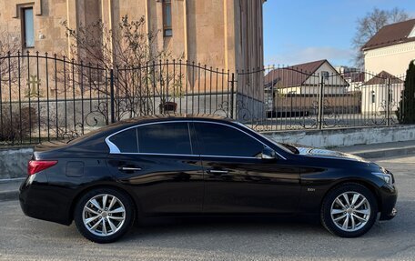 Infiniti Q50 I рестайлинг, 2015 год, 1 510 000 рублей, 4 фотография