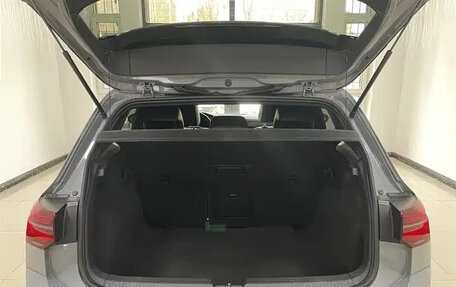 Volkswagen Golf VIII, 2022 год, 2 350 000 рублей, 6 фотография