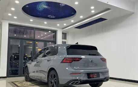 Volkswagen Golf VIII, 2022 год, 2 350 000 рублей, 5 фотография