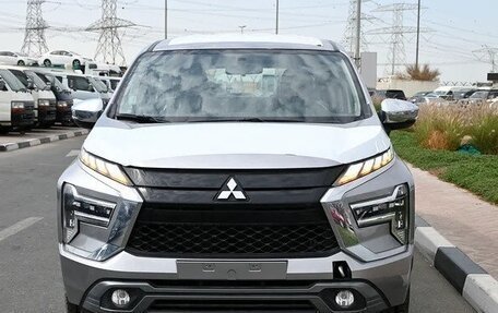 Mitsubishi Xpander, 2025 год, 2 460 000 рублей, 6 фотография