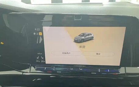 Volkswagen Golf VIII, 2022 год, 2 350 000 рублей, 9 фотография