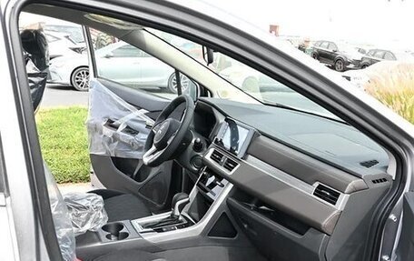 Mitsubishi Xpander, 2025 год, 2 460 000 рублей, 12 фотография