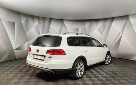 Volkswagen Passat B7, 2014 год, 1 461 000 рублей, 2 фотография