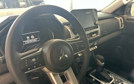 Mitsubishi L200, 2025 год, 6 200 000 рублей, 11 фотография