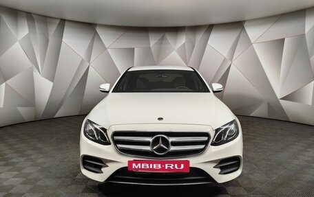 Mercedes-Benz E-Класс, 2019 год, 3 497 000 рублей, 7 фотография