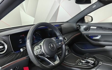 Mercedes-Benz E-Класс, 2019 год, 3 497 000 рублей, 18 фотография