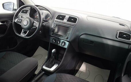 Volkswagen Polo VI (EU Market), 2019 год, 1 350 000 рублей, 11 фотография